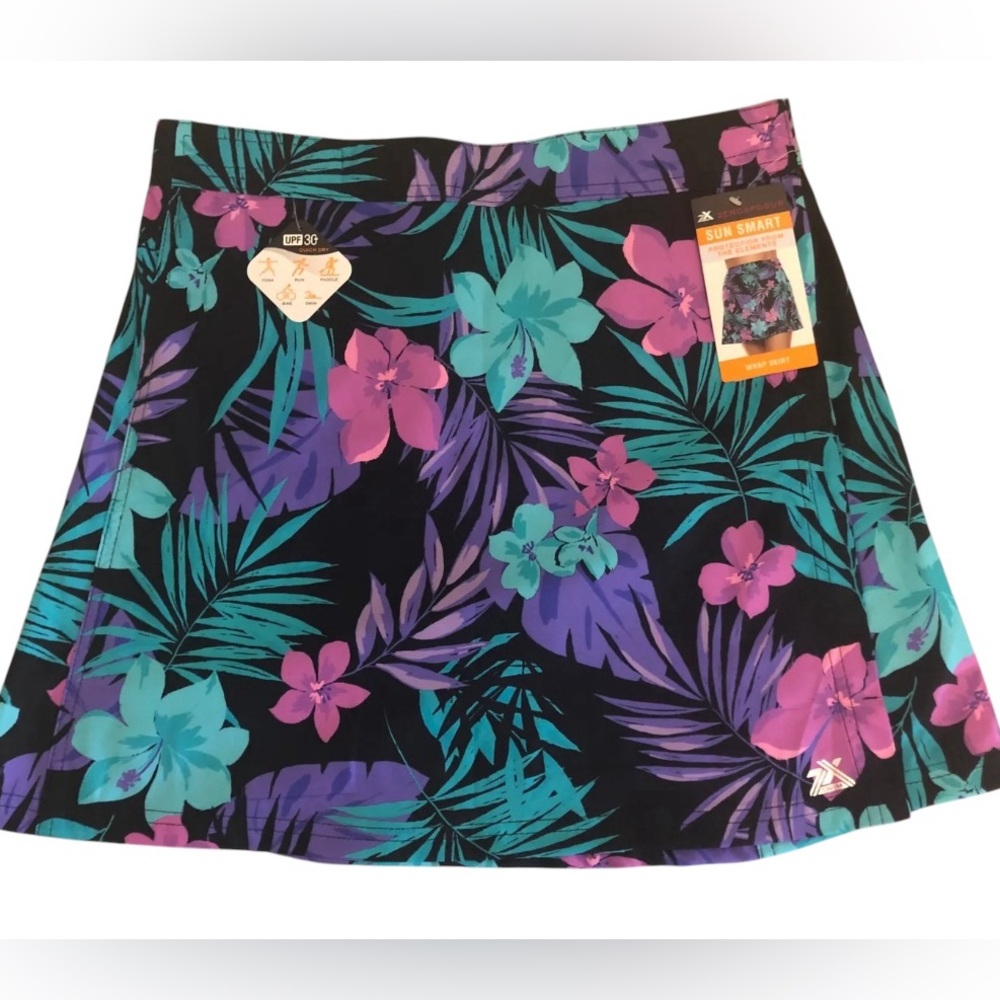 Zeroxposur Sun Smart UPF 30 Wrap Skirt S/ M
In Iris Print